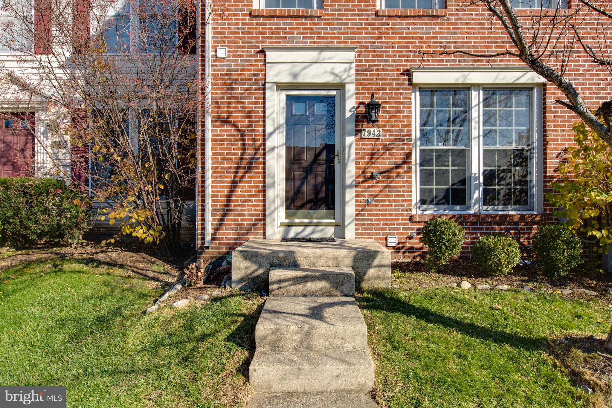 BRIGHTFIELD - Residential Lease