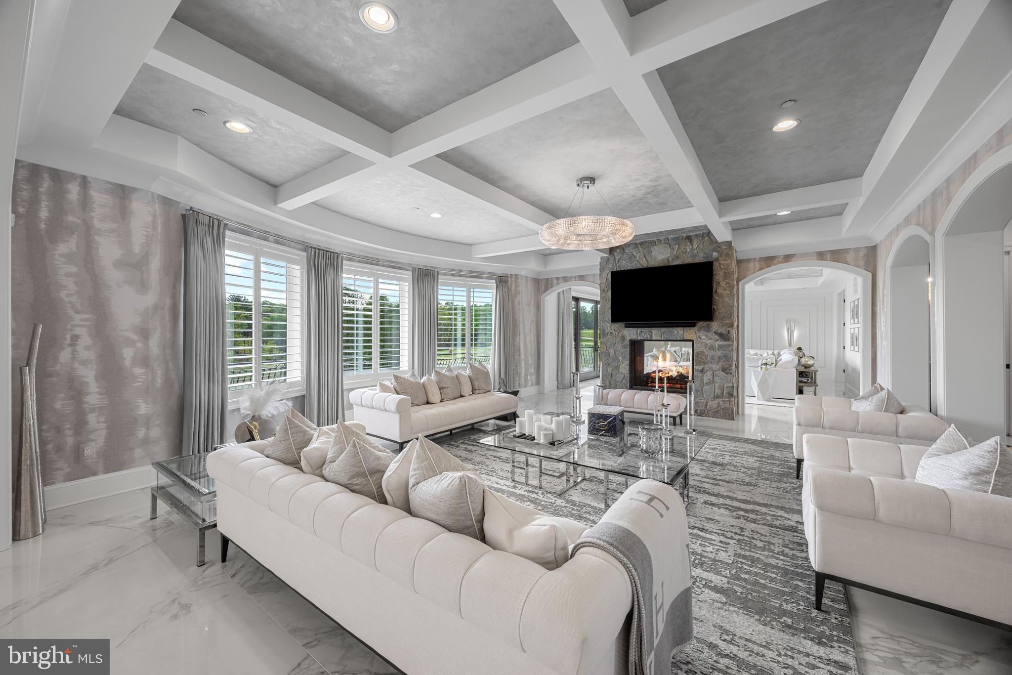 CASTANEA ESTATES - Residential