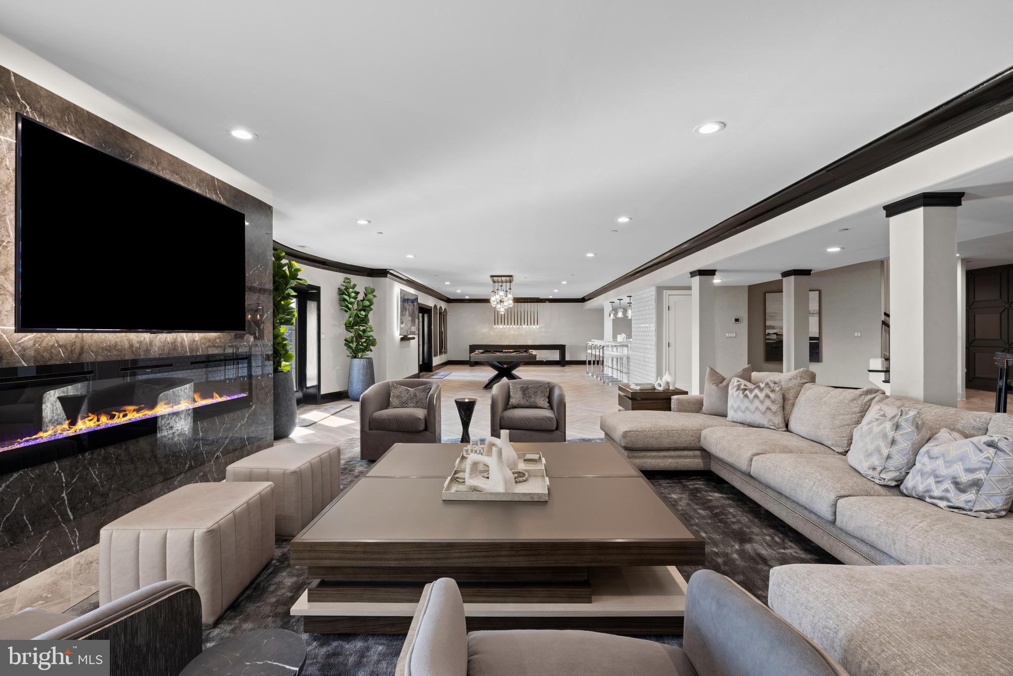 CASTANEA ESTATES - Residential