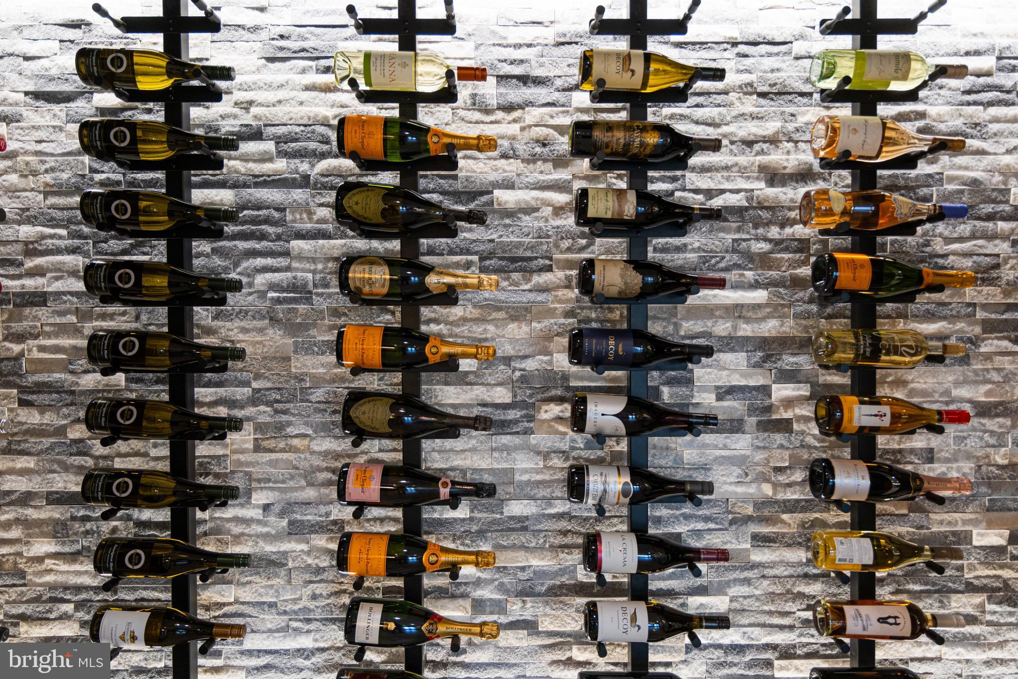 CASTANEA ESTATES - Residential