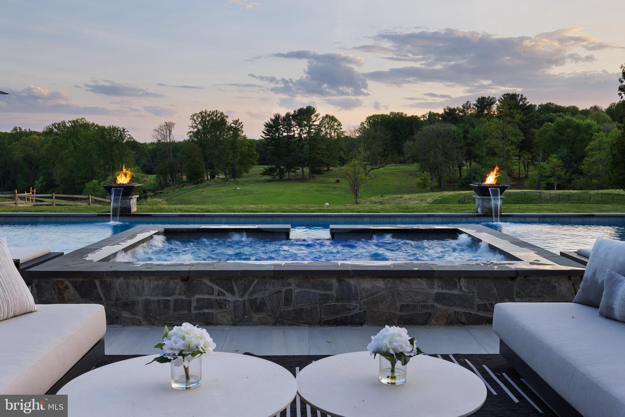 CASTANEA ESTATES - Residential