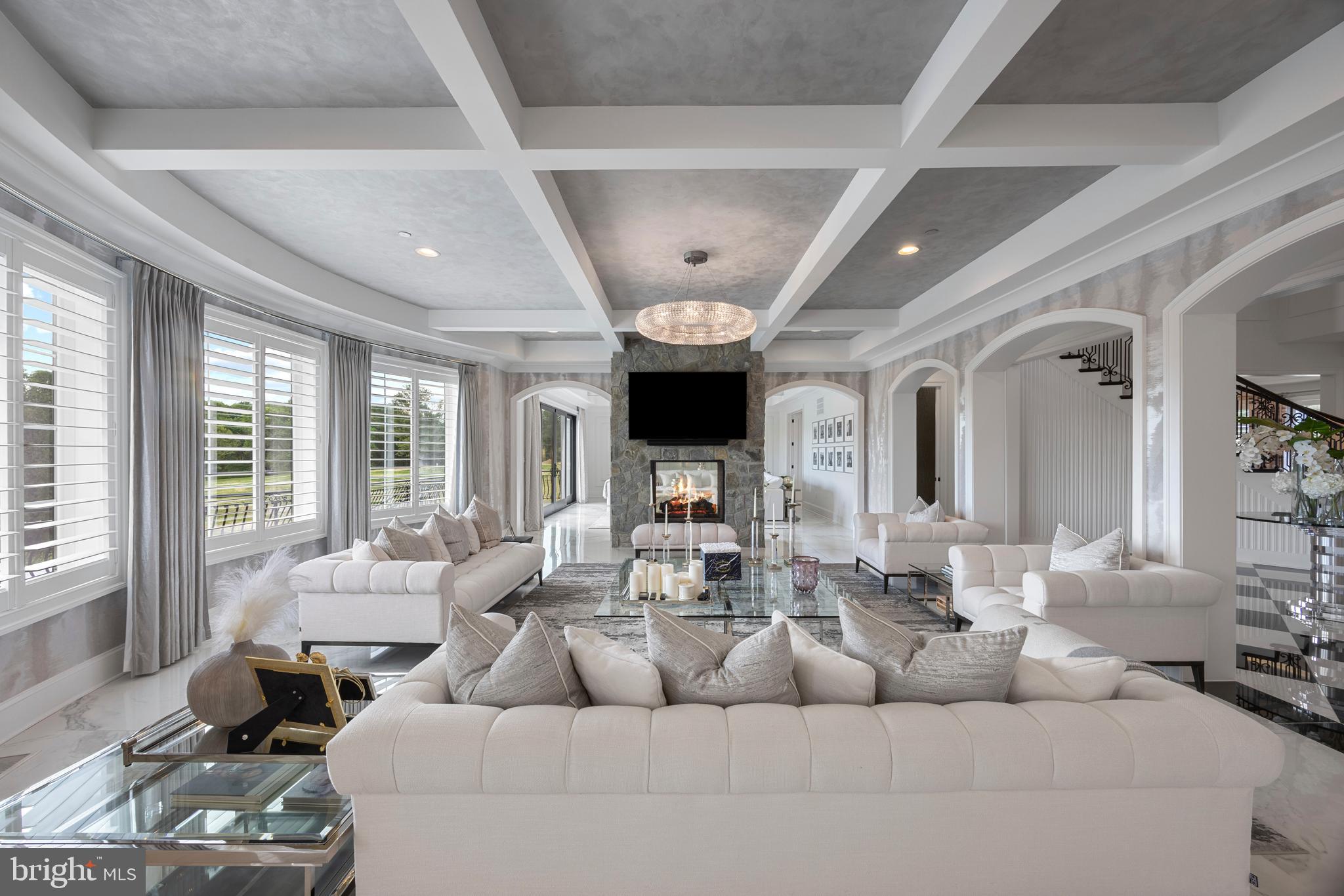 CASTANEA ESTATES - Residential