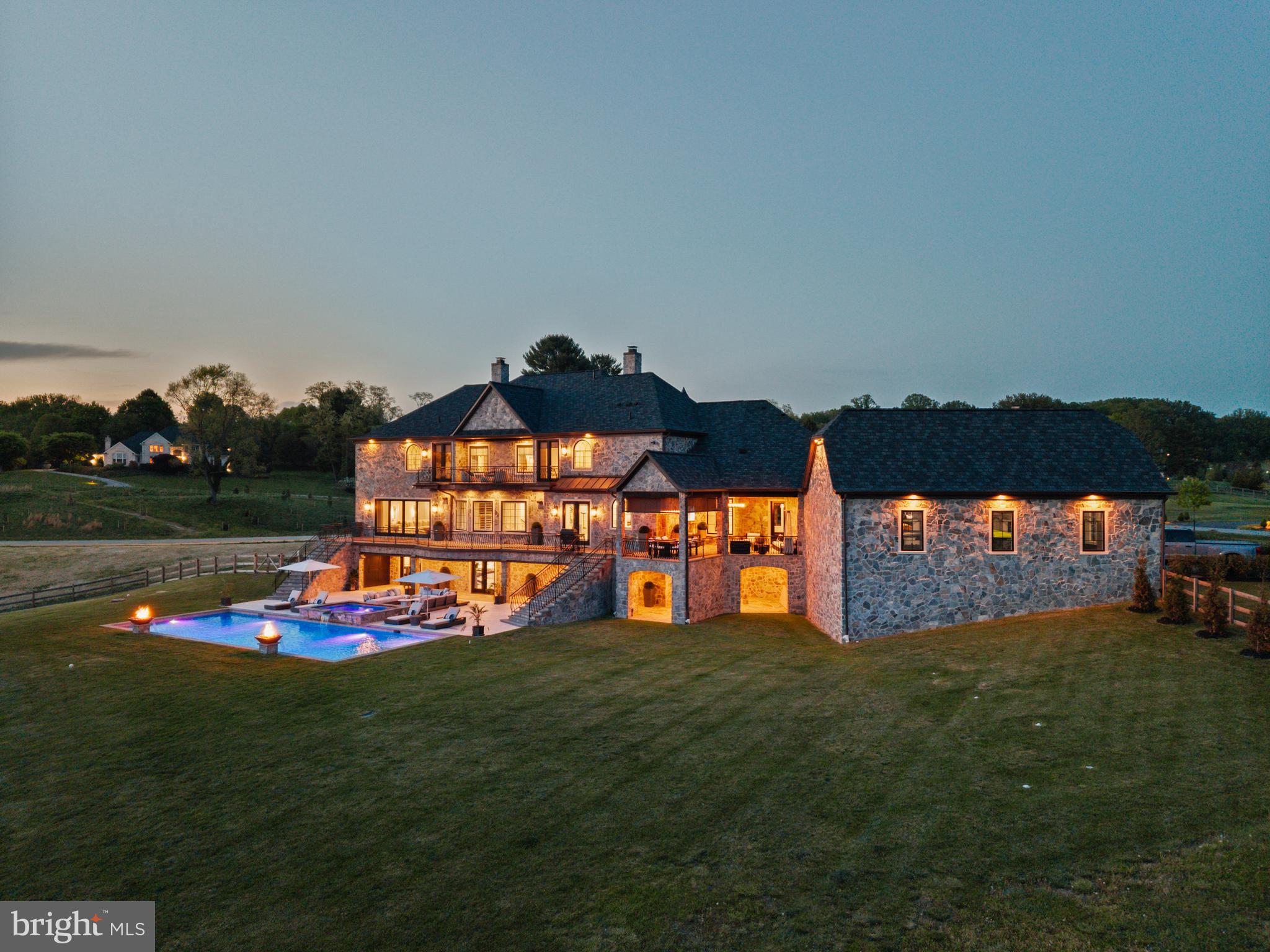 CASTANEA ESTATES - Residential