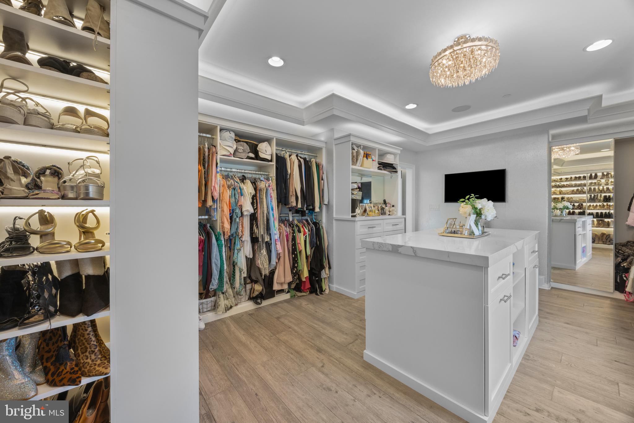 CASTANEA ESTATES - Residential