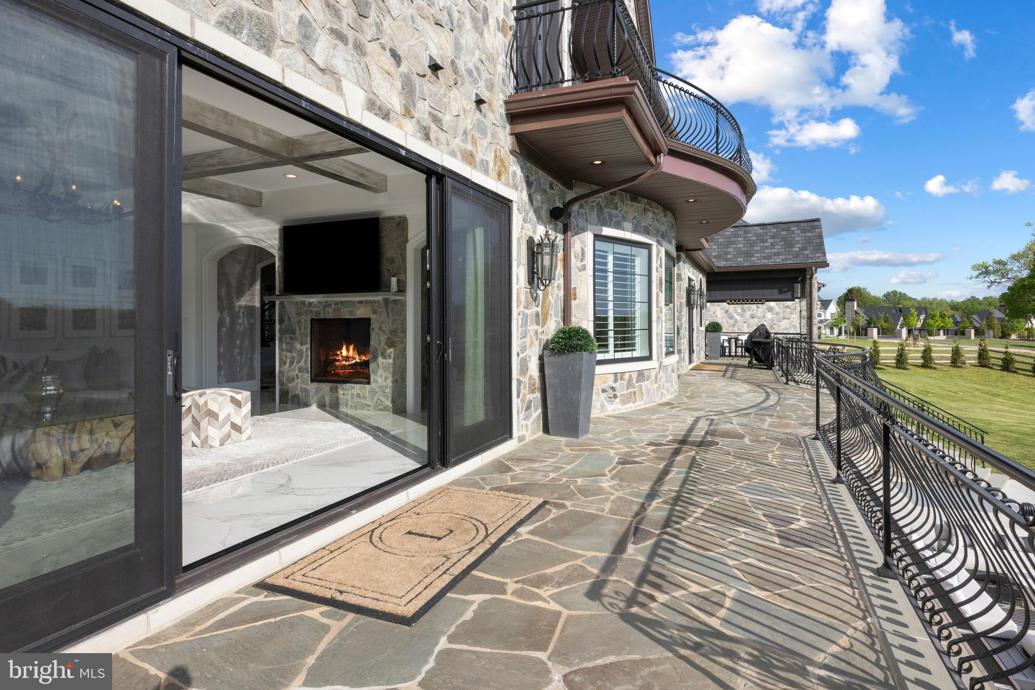 CASTANEA ESTATES - Residential