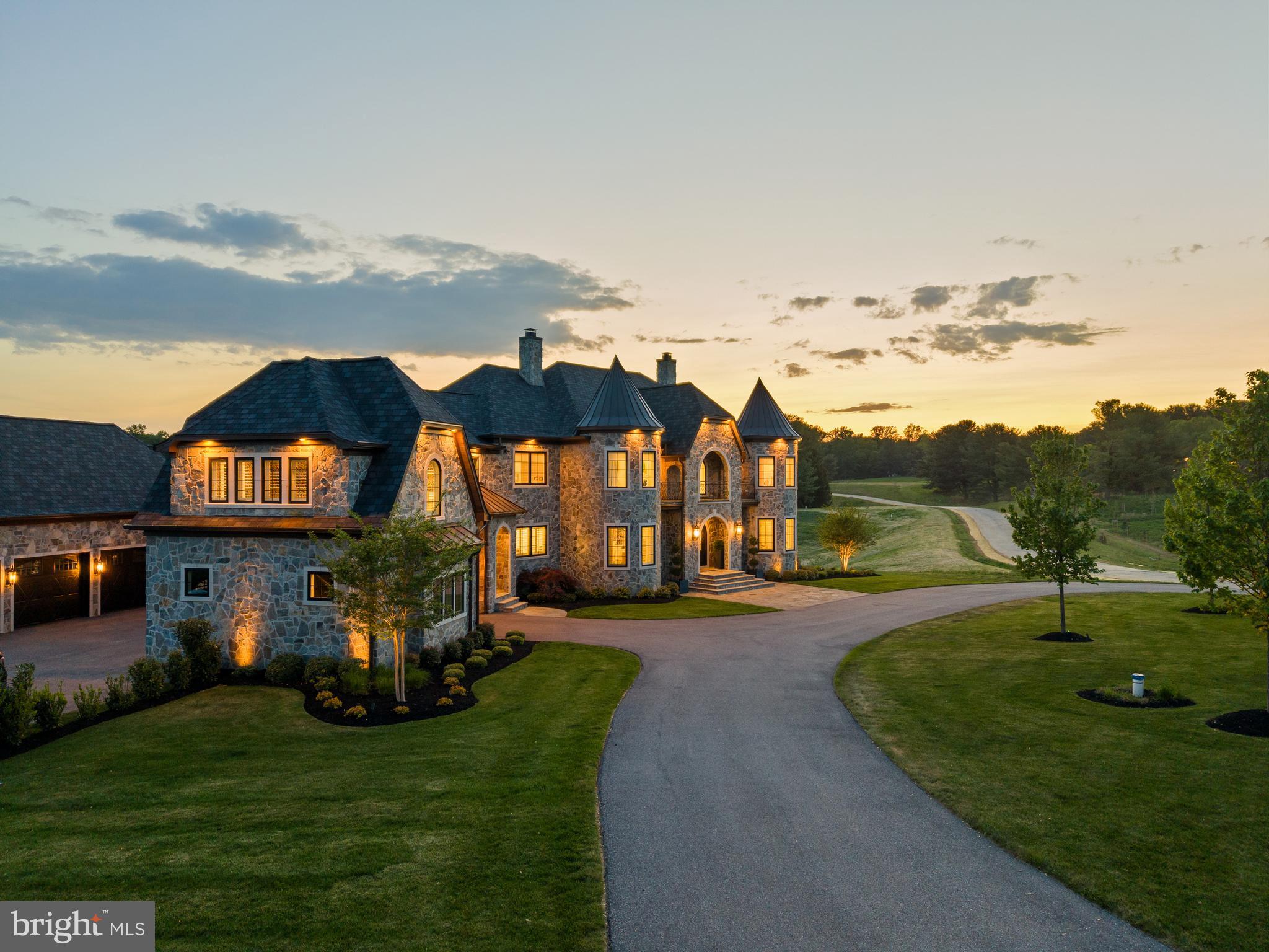 CASTANEA ESTATES - Residential