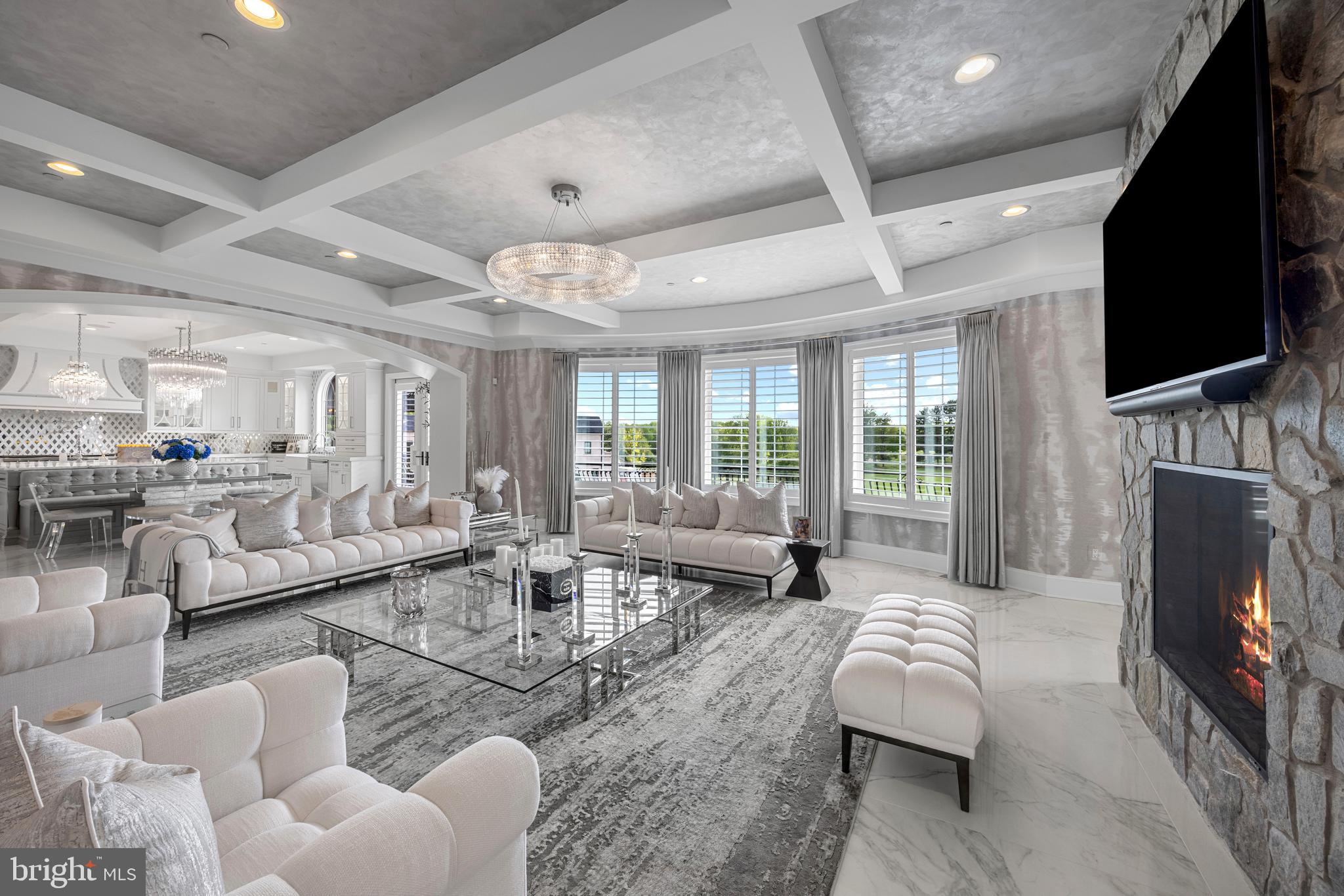 CASTANEA ESTATES - Residential