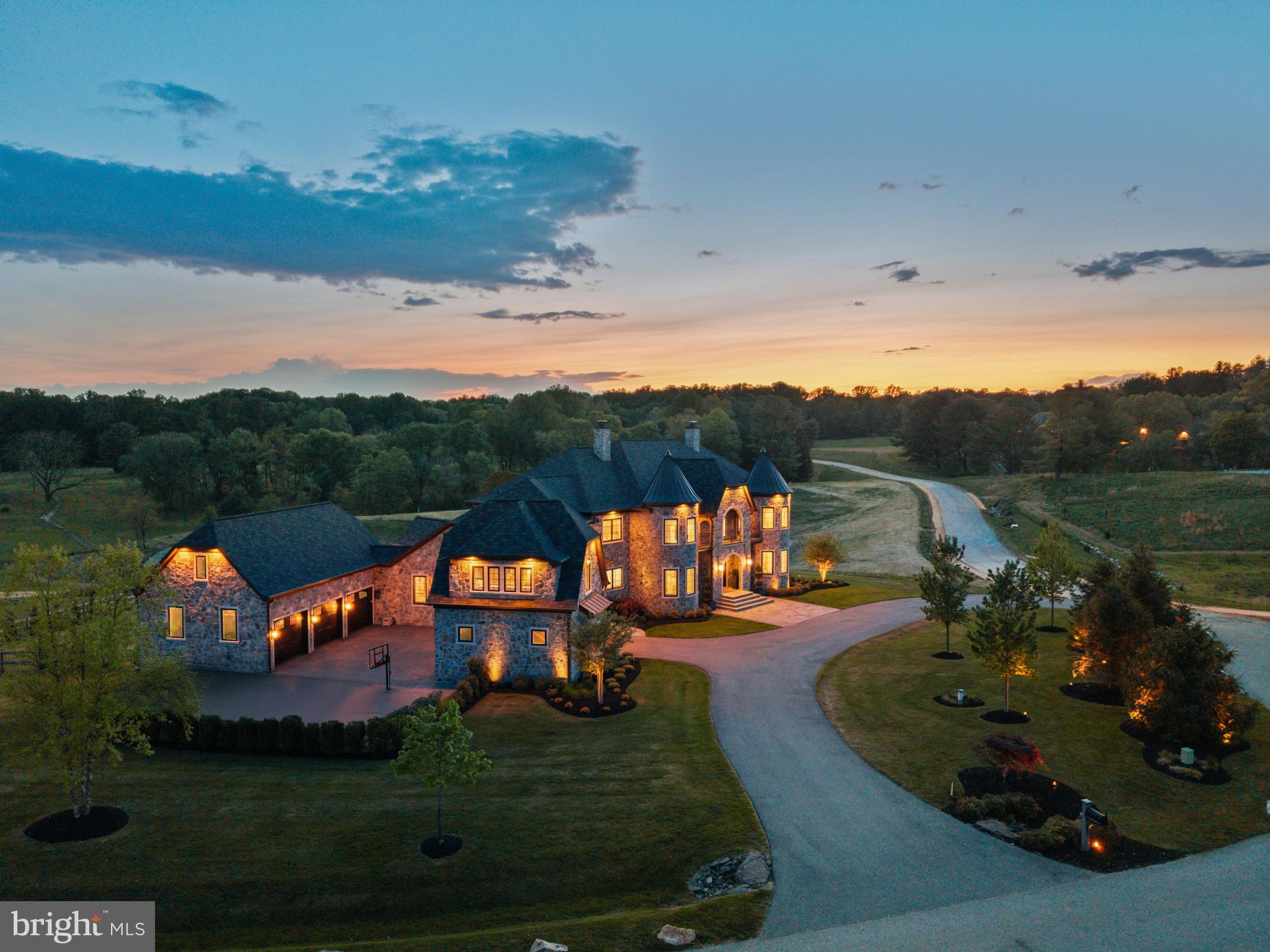 CASTANEA ESTATES - Residential