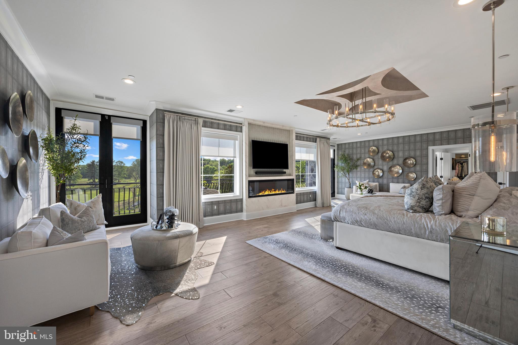 CASTANEA ESTATES - Residential