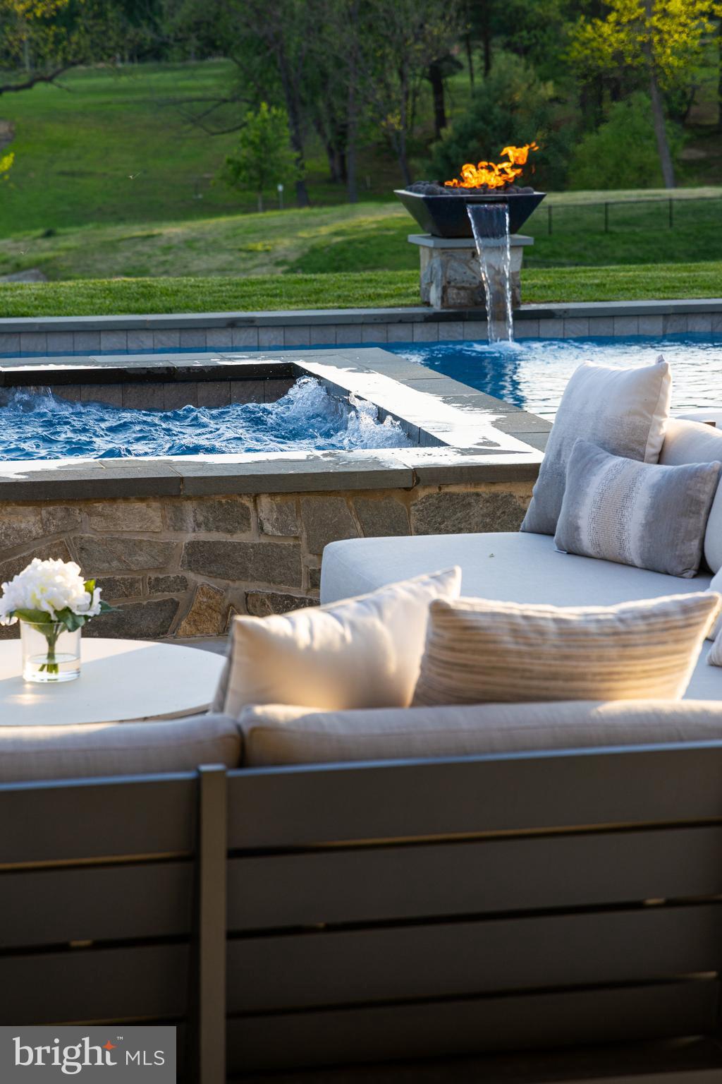 CASTANEA ESTATES - Residential