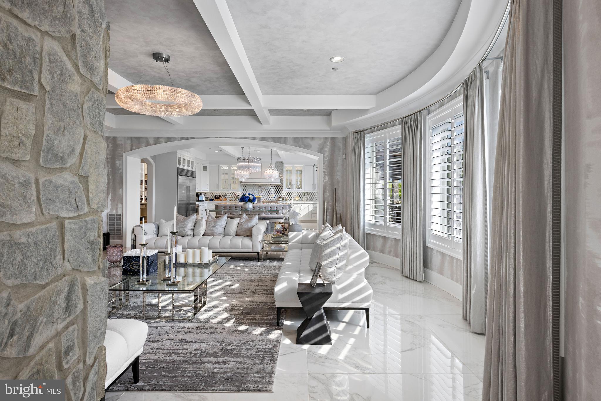 CASTANEA ESTATES - Residential