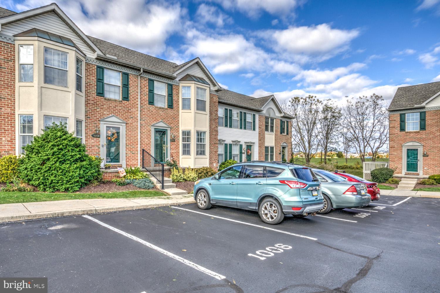1006 COBBLESTONE LANE