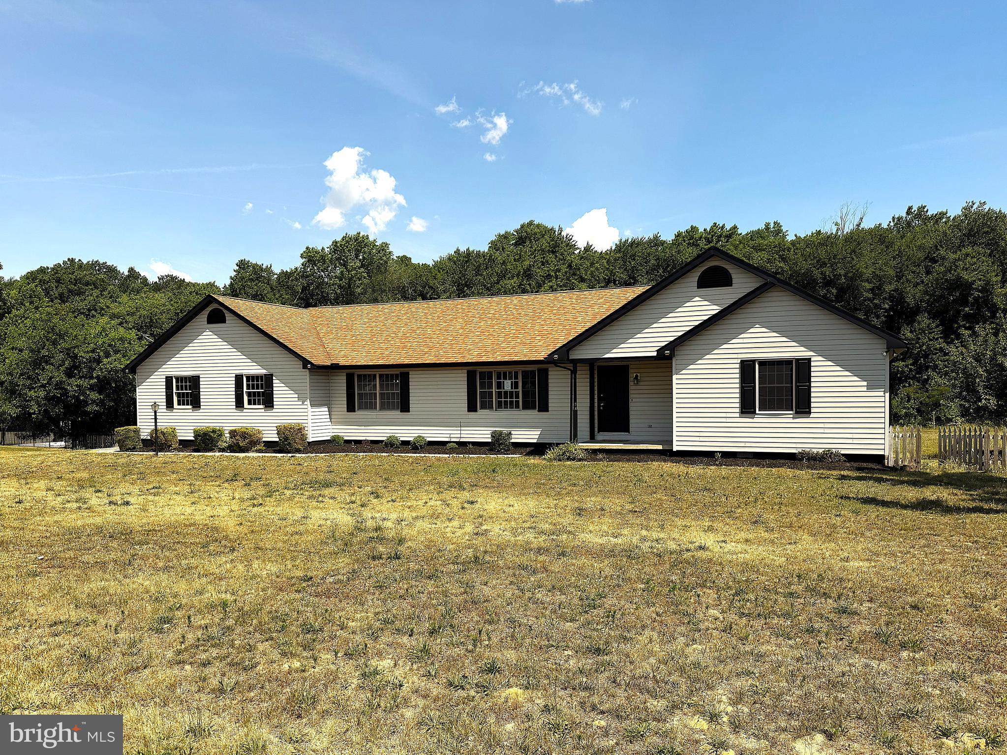 1127 ROESVILLE ROAD