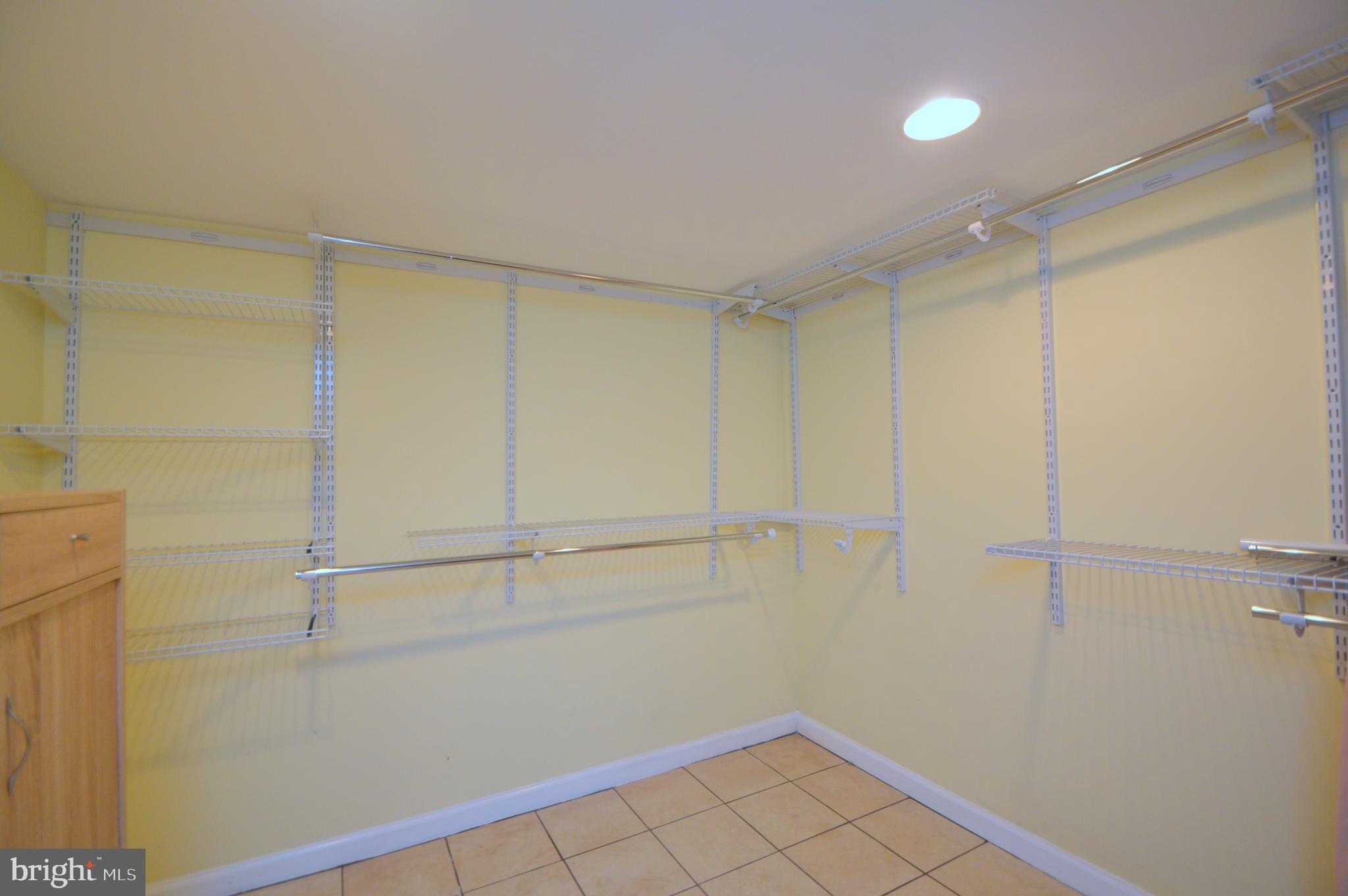 DOUGLAS PARK - Residential Lease