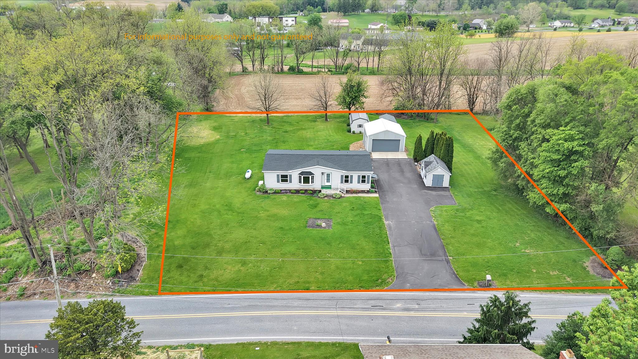 1076 STOUCHSBURG ROAD