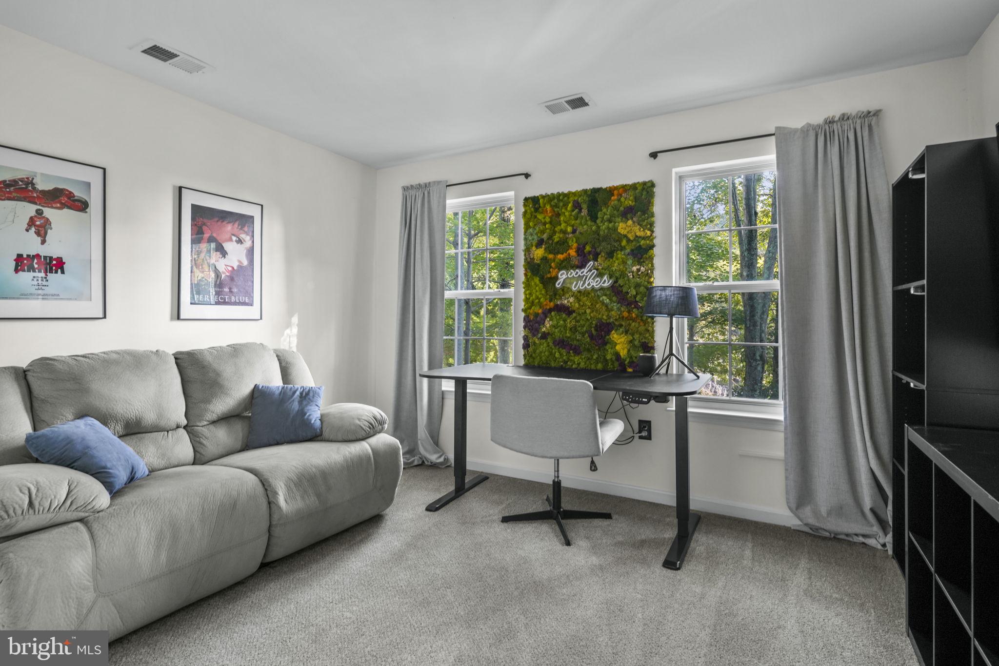 WOODHAVEN - Residential