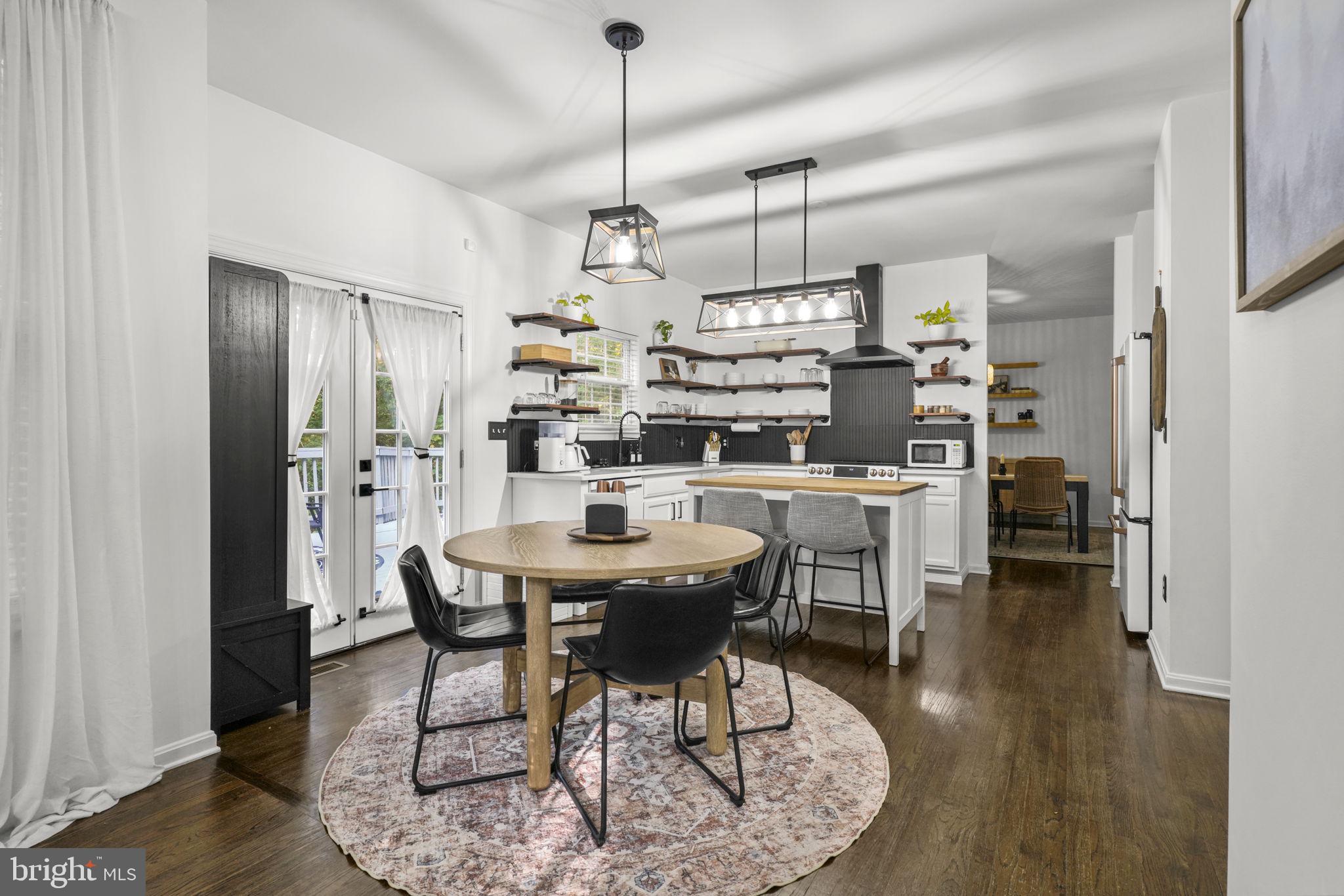 WOODHAVEN - Residential