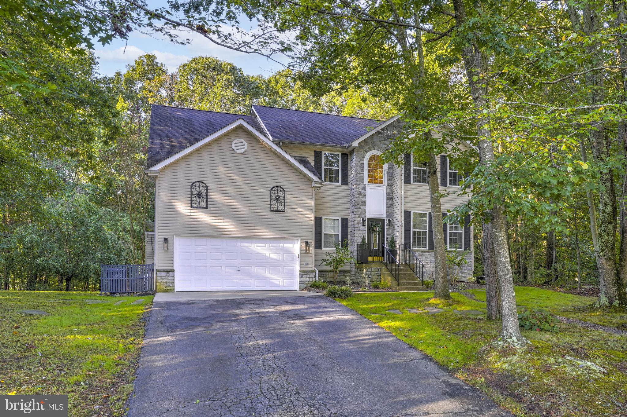 WOODHAVEN - Residential