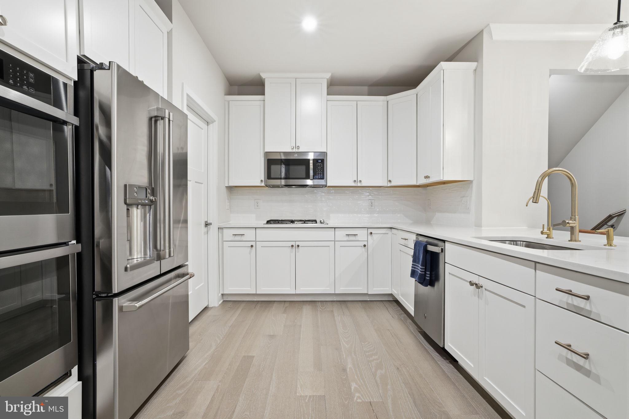 YARDLEY WOODS - Residential