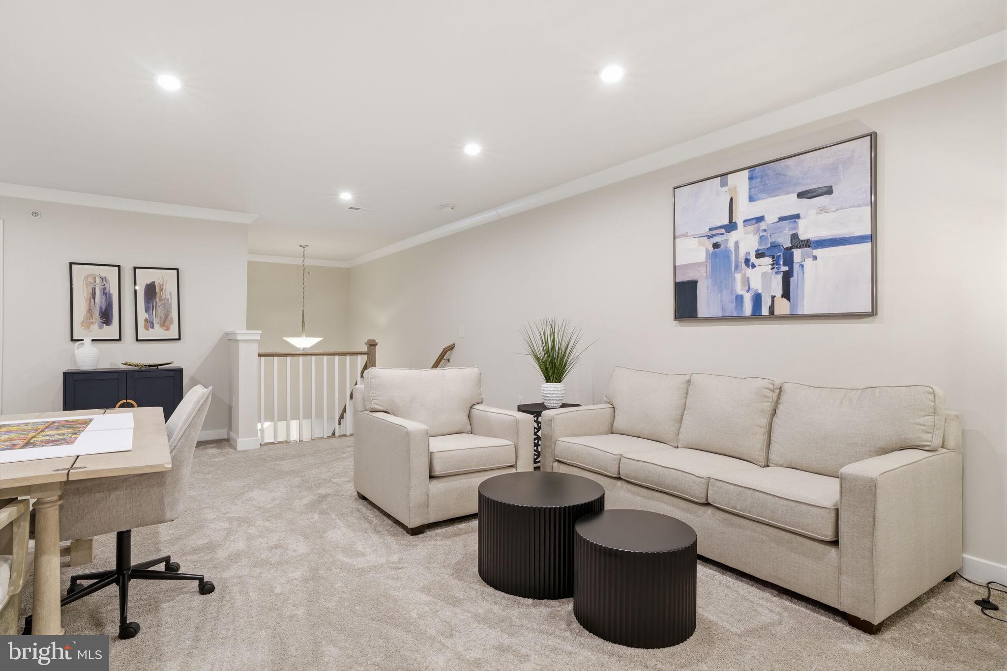 YARDLEY WOODS - Residential