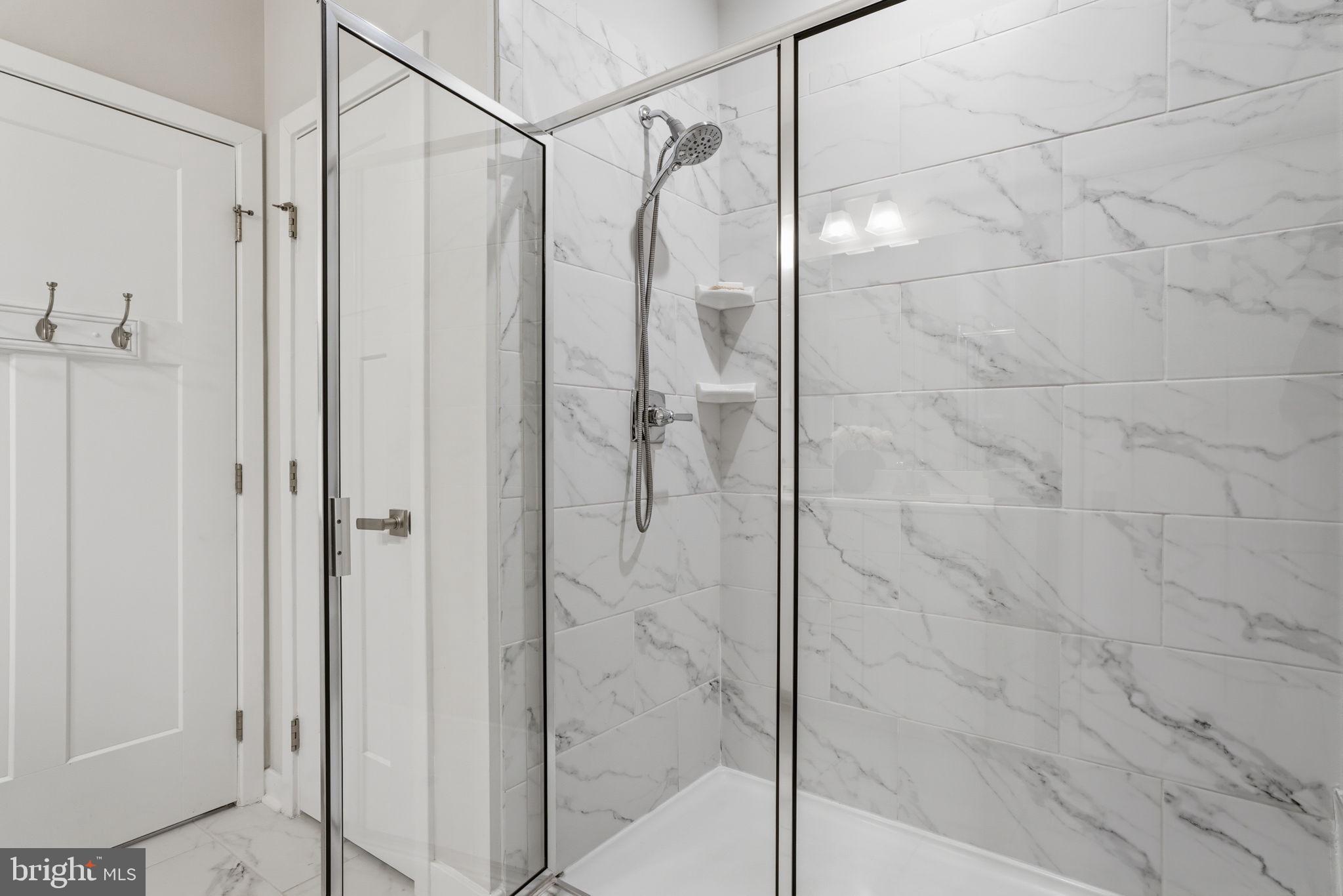 YARDLEY WOODS - Residential