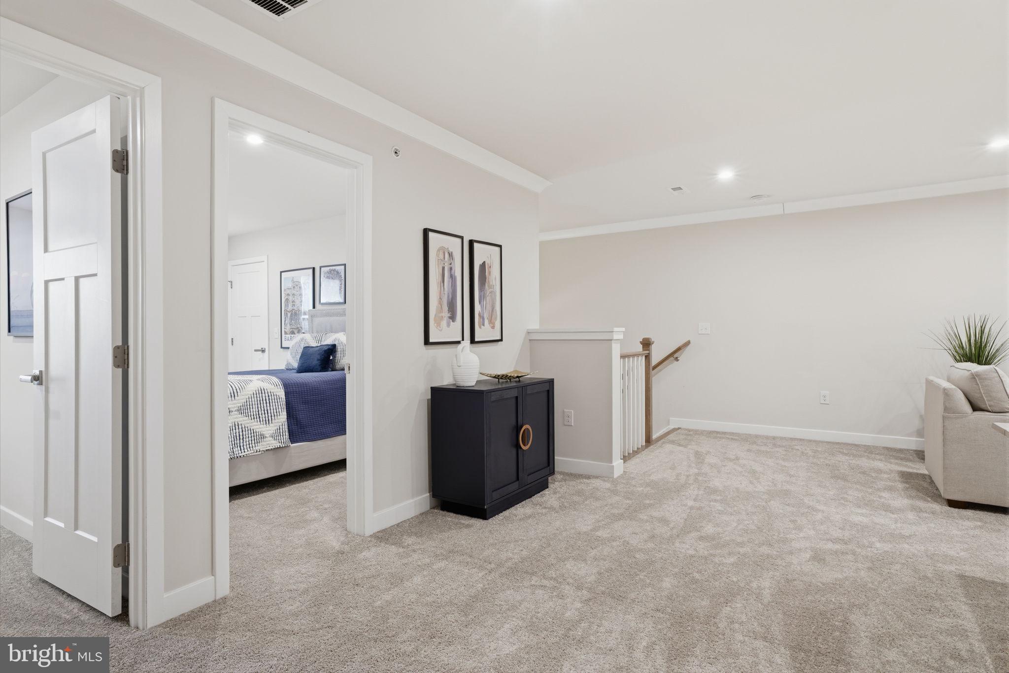 YARDLEY WOODS - Residential