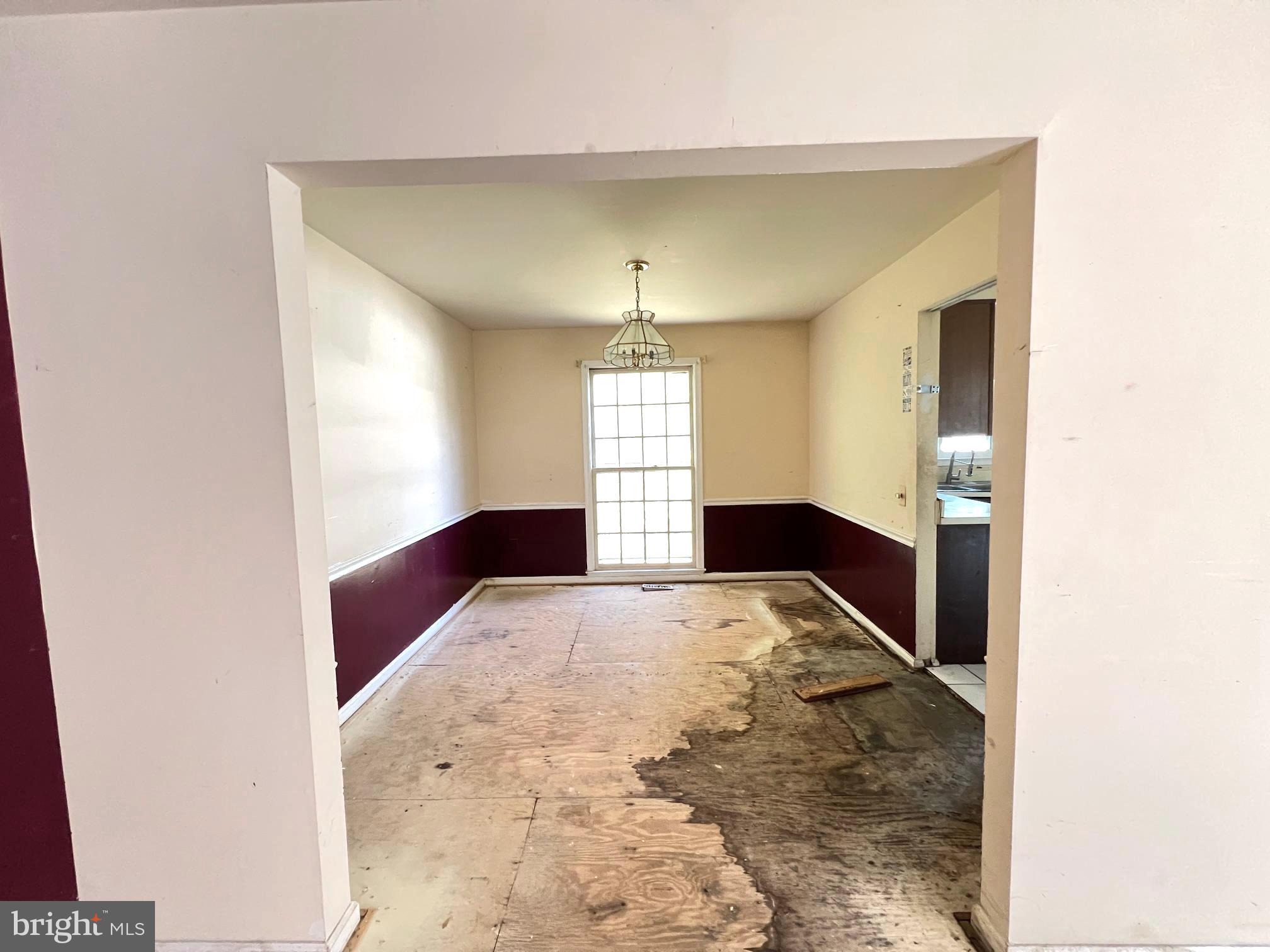 SNOWDENS MILL - Residential