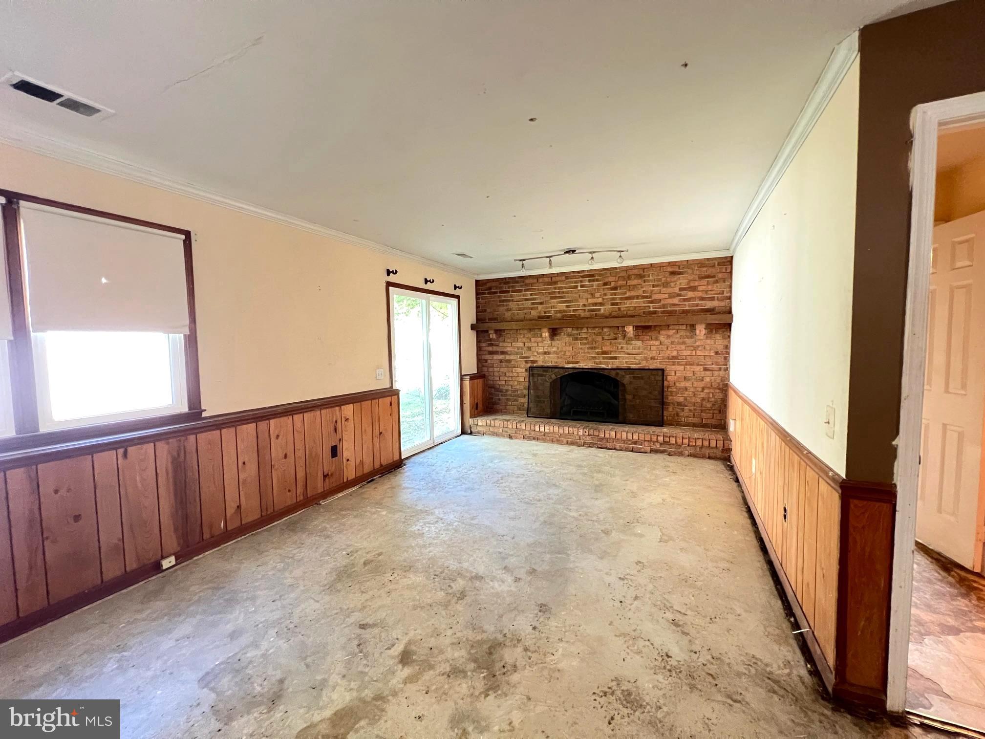 SNOWDENS MILL - Residential