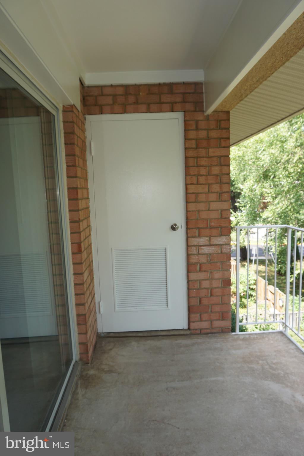 KALMIA LEE - Residential