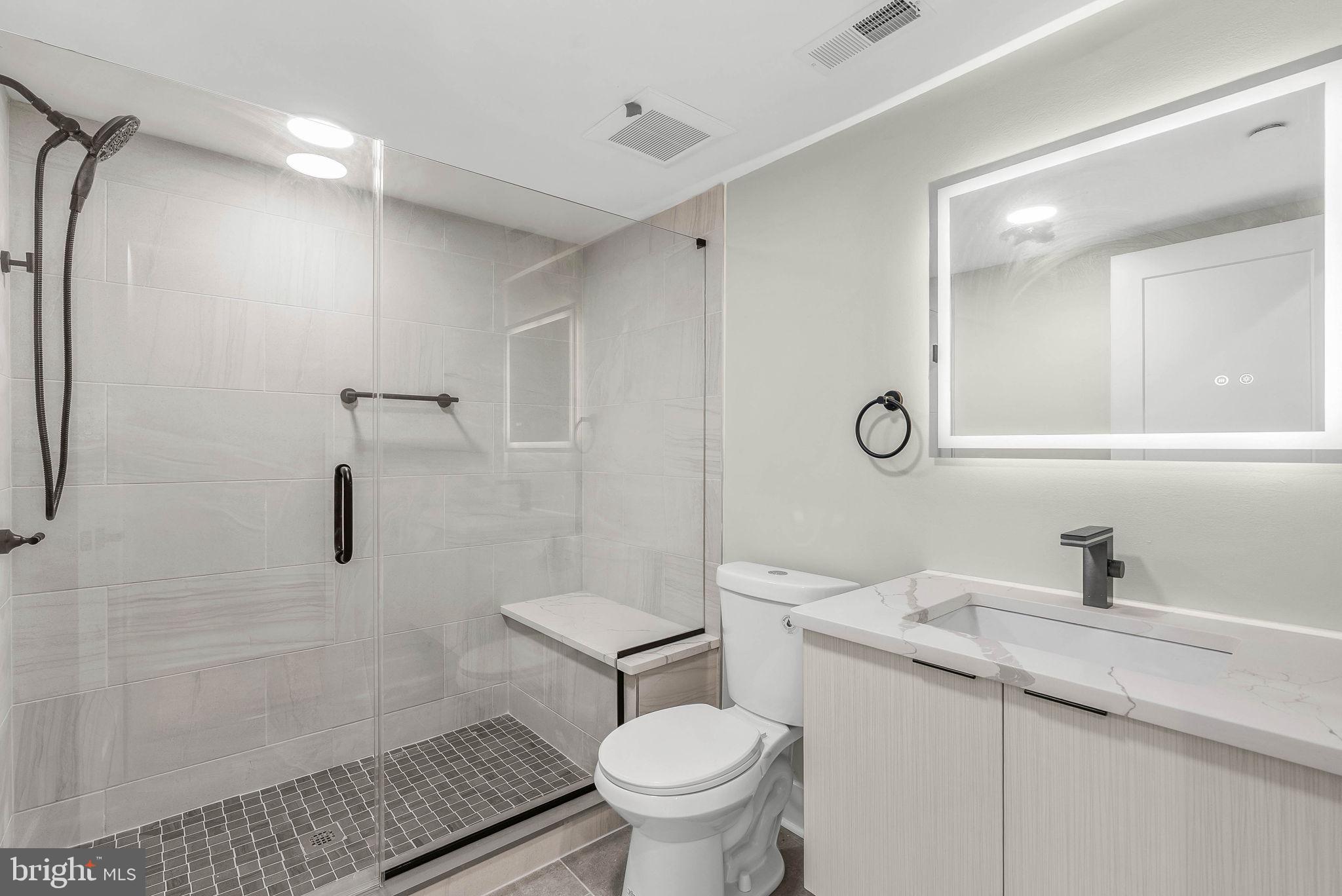 FAIRMOUNT - Residential