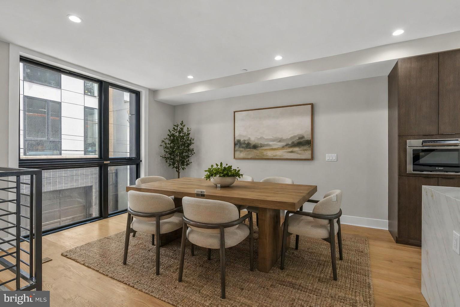 FAIRMOUNT - Residential