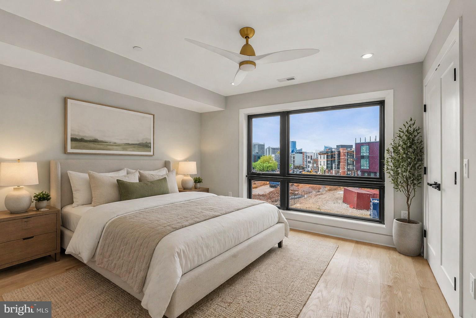 FAIRMOUNT - Residential