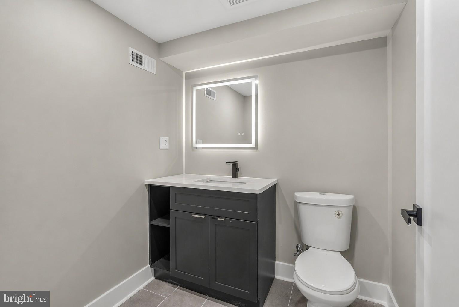 FAIRMOUNT - Residential