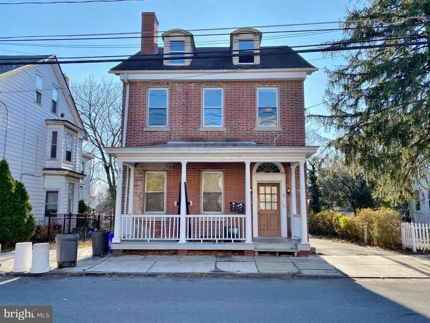 Welcome to 38 Garden Street, Apt 1 in historic Mt. Holly. This first-floor apartment offers one bedroom and one bathroom with a comfortable layout and hardwood flooring throughout. The kitchen has good cabinet space, and a washer and dryer are included in the unit in as-is condition. The home is located just steps from Mt. Holly’s downtown shops, restaurants, and parks, with convenient access to major roadways for commuting.