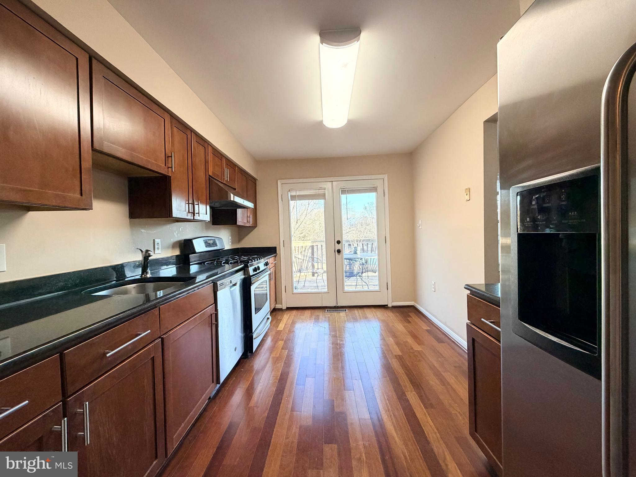 AMBERFIELD - Residential Lease