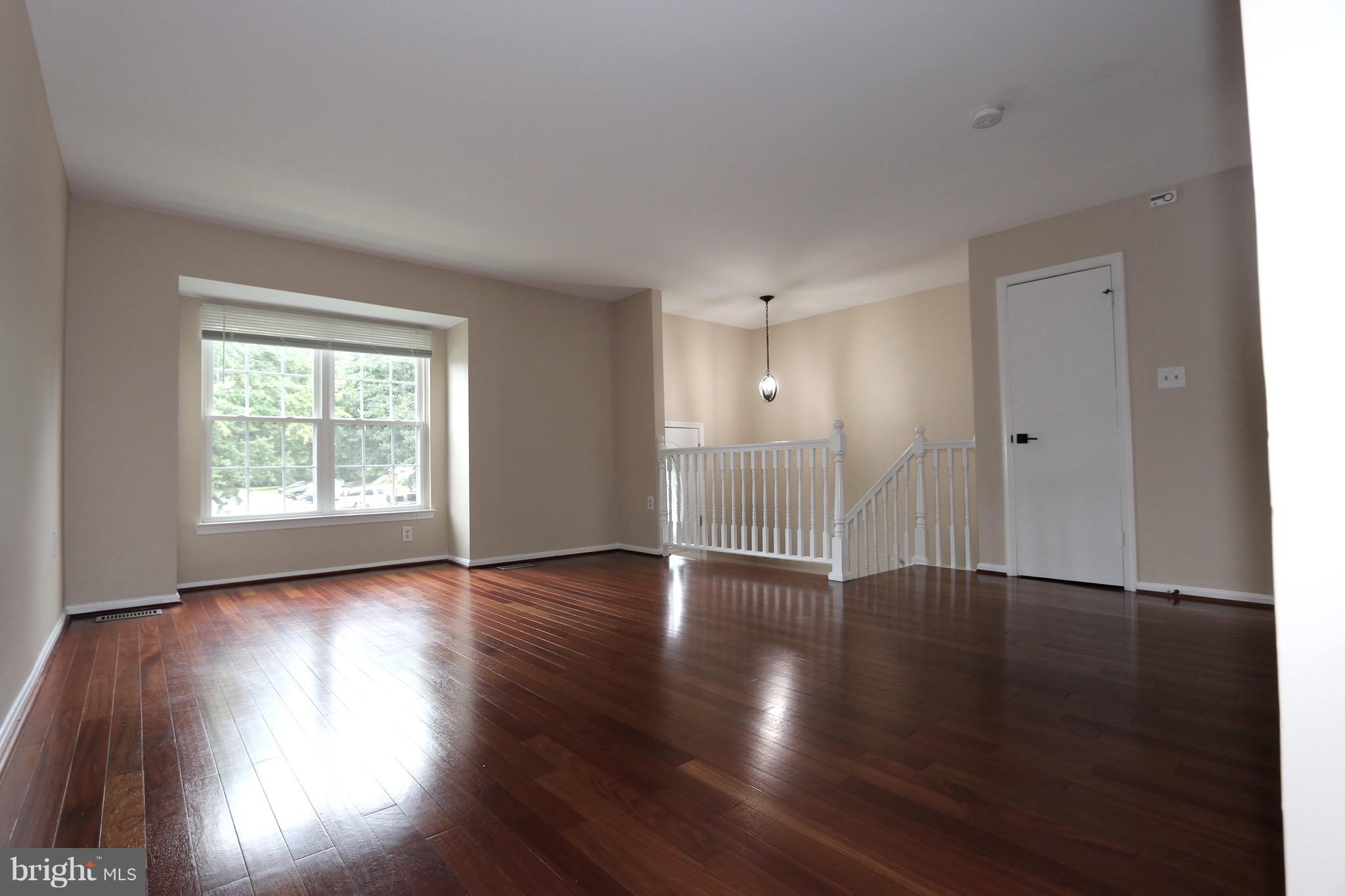 203 AUTUMN FLOWER LANE