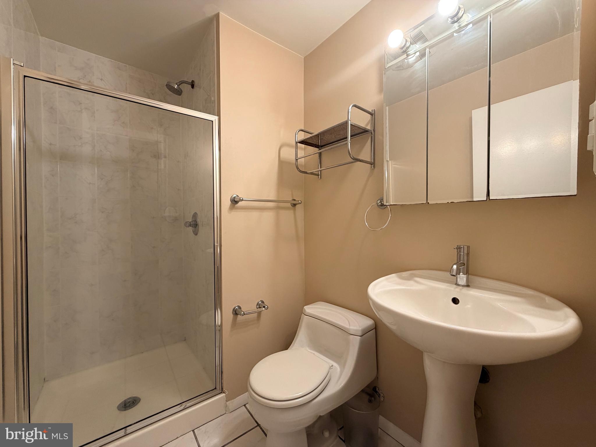 AMBERFIELD - Residential Lease