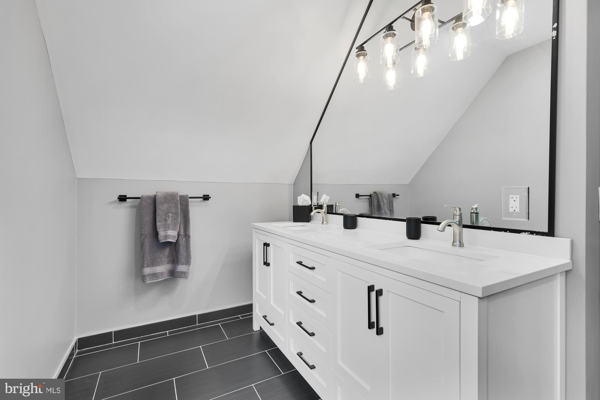 DEVEREUX STATION - Residential