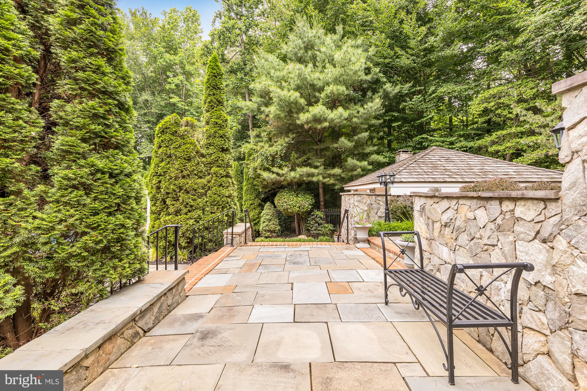 DEVEREUX STATION - Residential