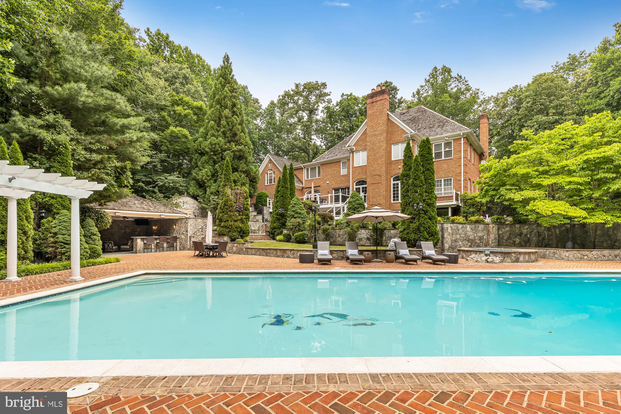 DEVEREUX STATION - Residential