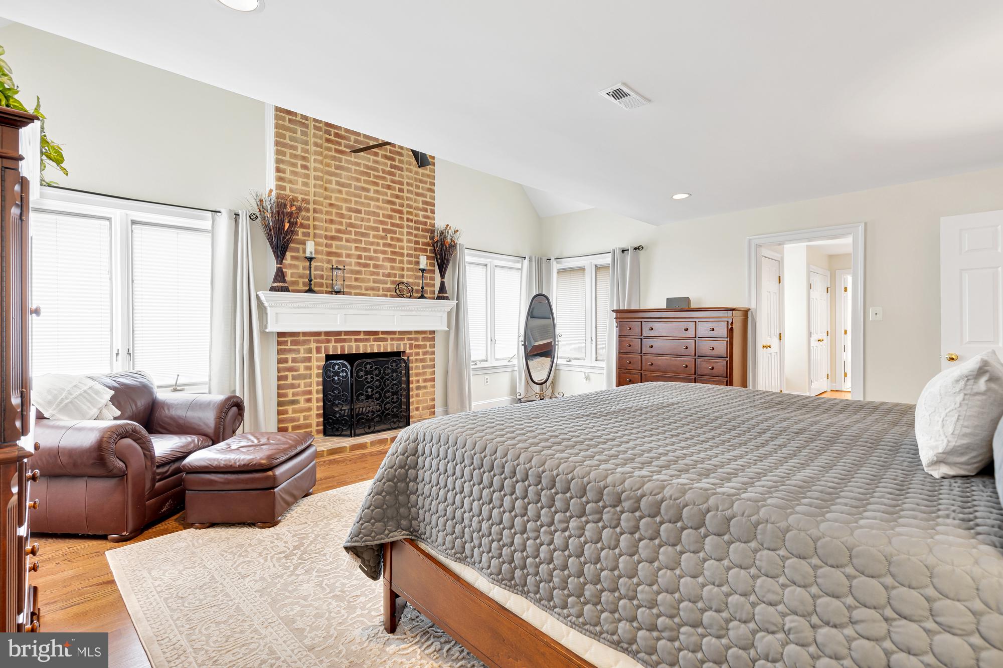 DEVEREUX STATION - Residential