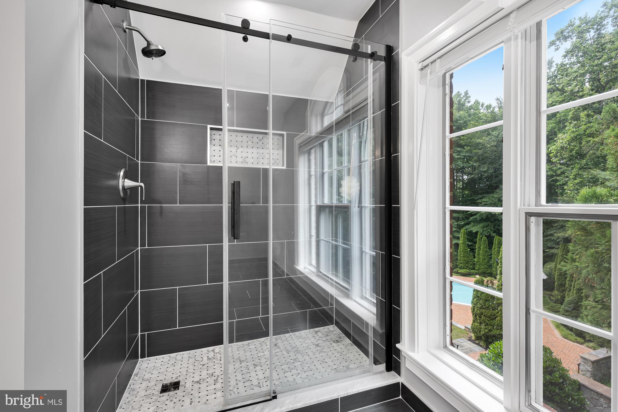 DEVEREUX STATION - Residential