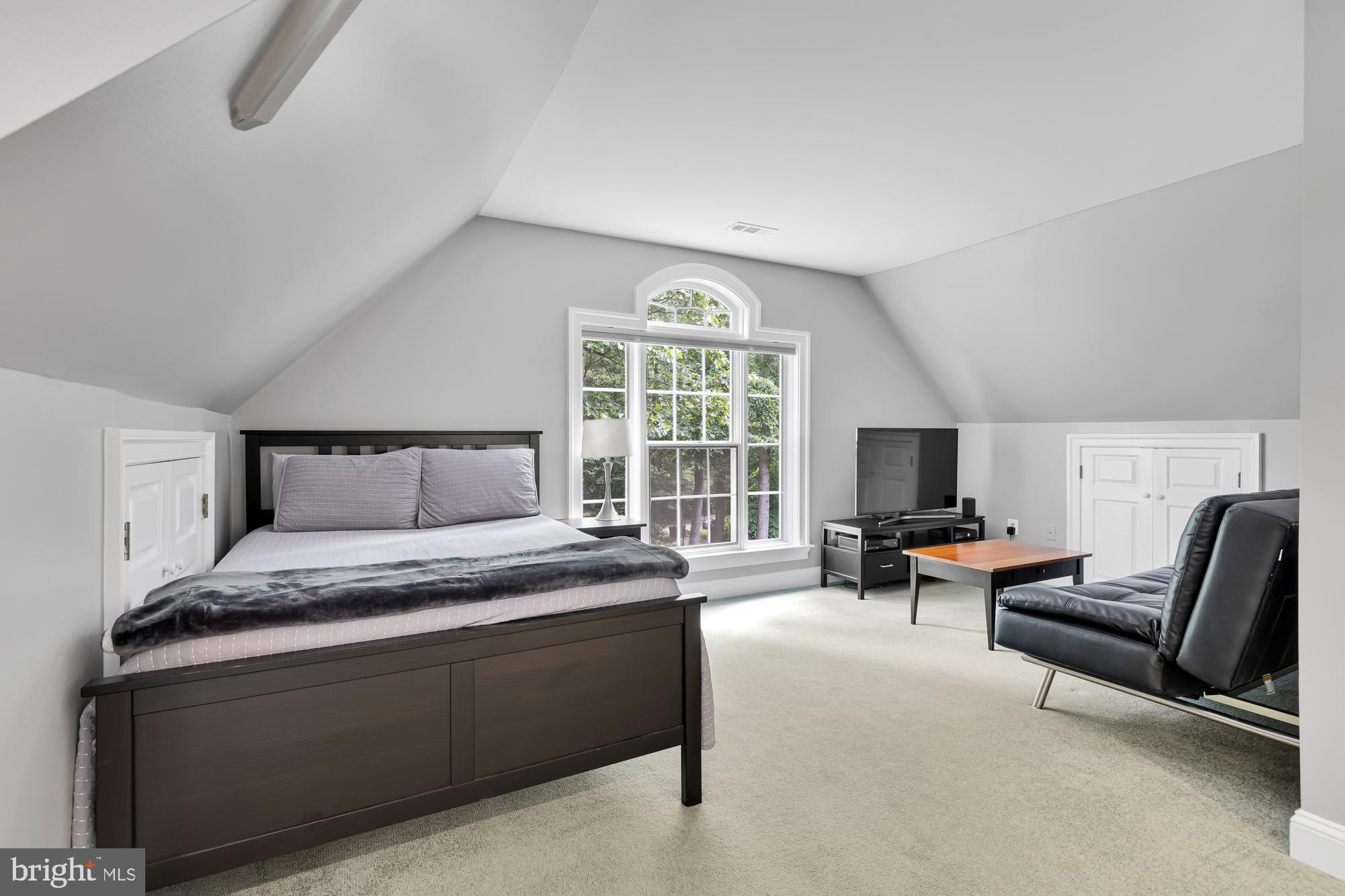 DEVEREUX STATION - Residential