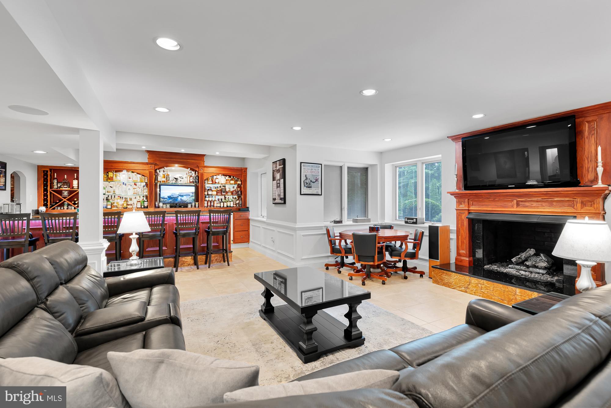 DEVEREUX STATION - Residential