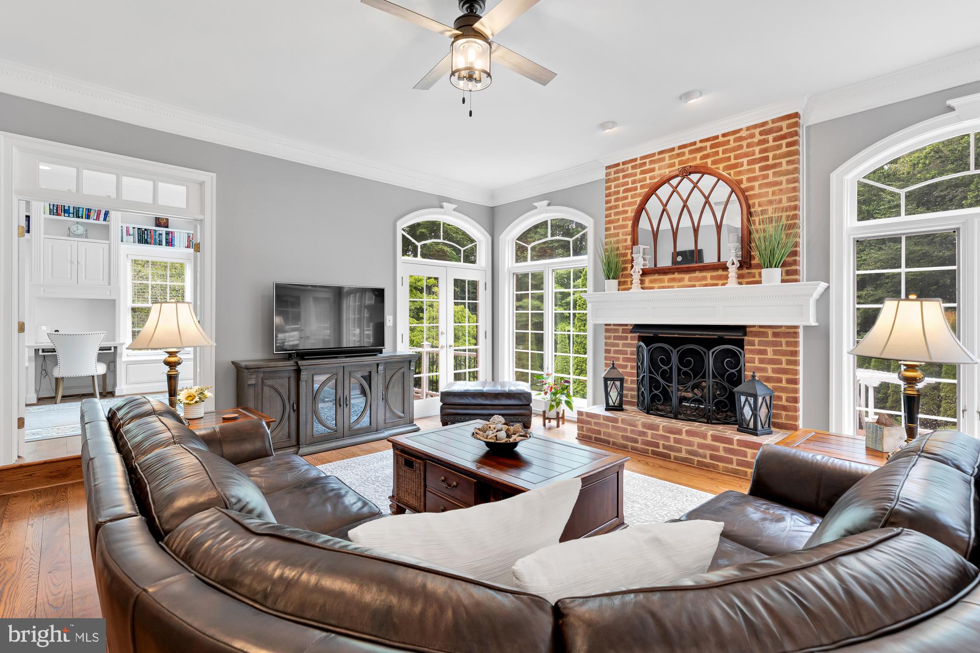 DEVEREUX STATION - Residential