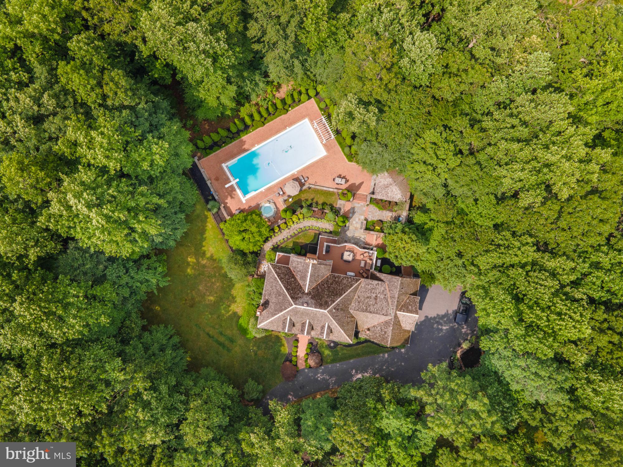 DEVEREUX STATION - Residential