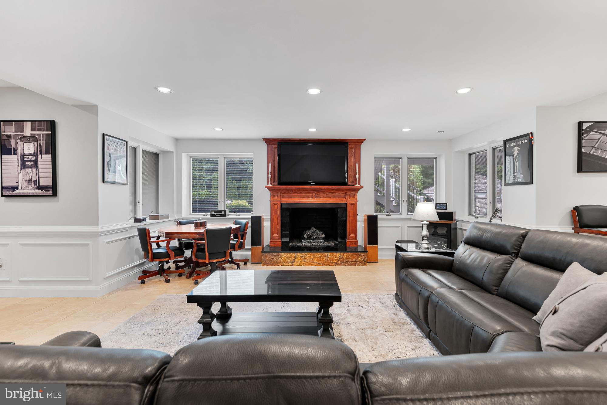 DEVEREUX STATION - Residential