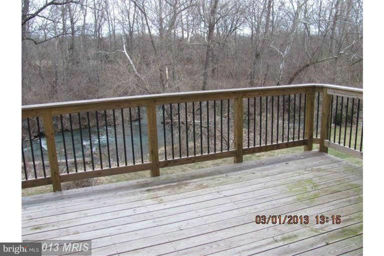 TROUT RUN - Residential Lease