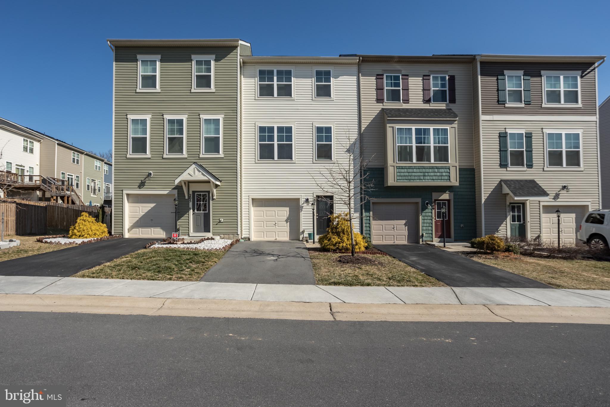 SNOWDEN BRIDGE - Residential Lease