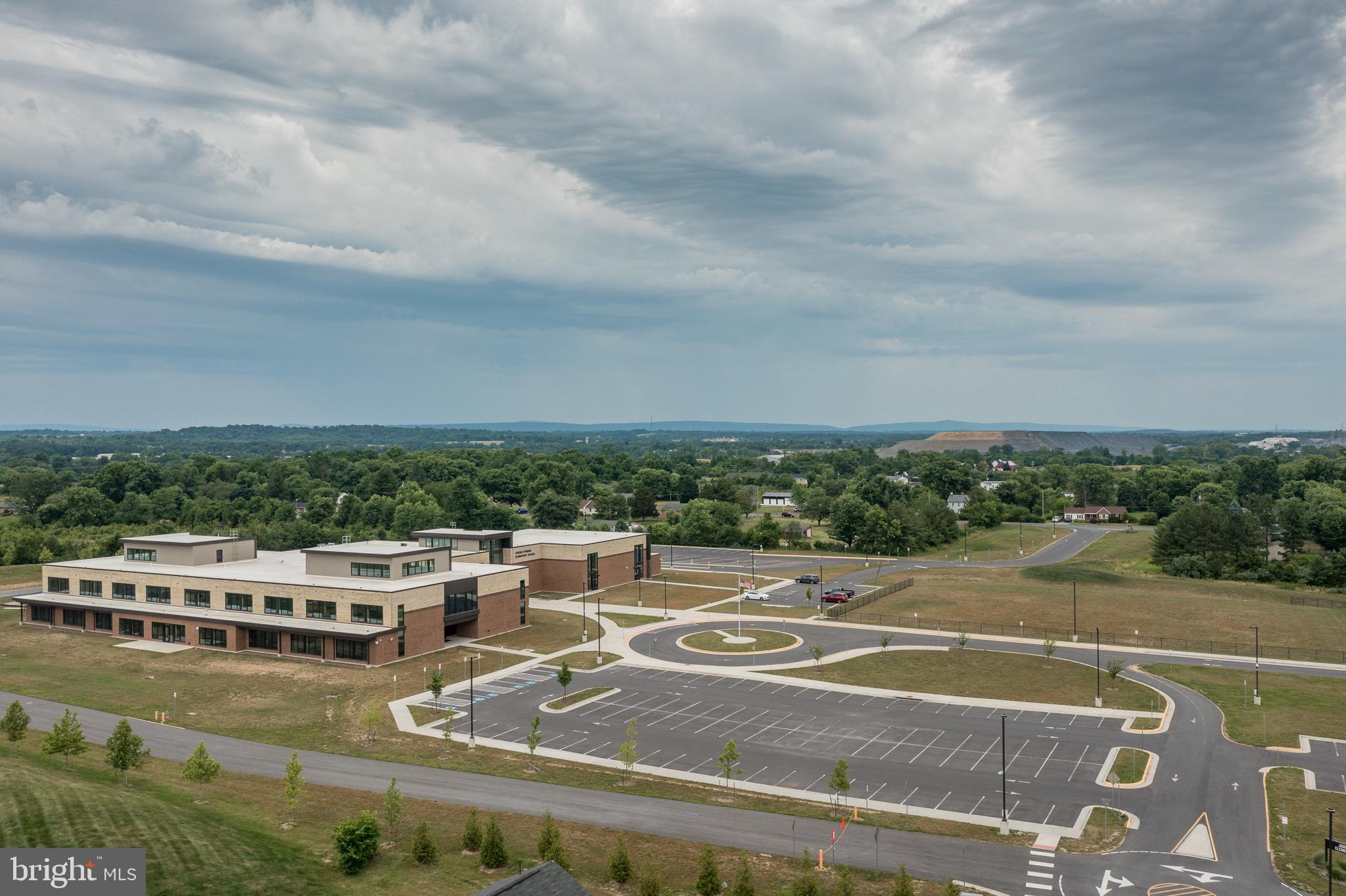 SNOWDEN BRIDGE - Residential Lease